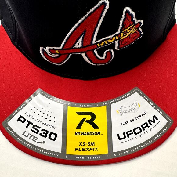 Men's Richardson Atlanta Braves Baseball Cap Laser-Cut Vented Back Panels XS-SM - Picture 5 of 7